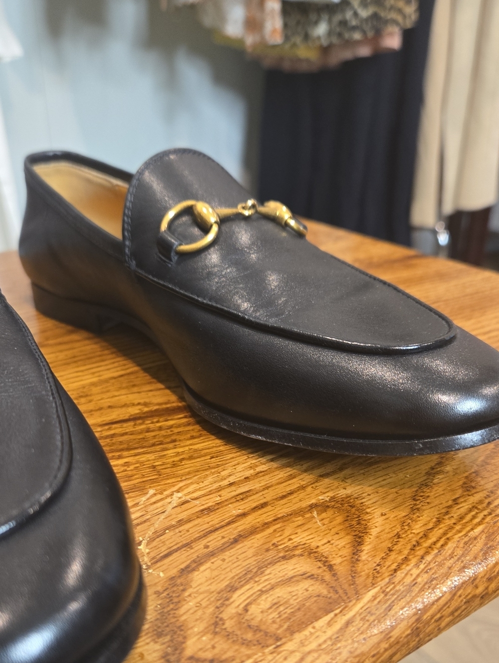 Gucci Black Women's Leather Loafers Sz 37 - Picture 8 of 16